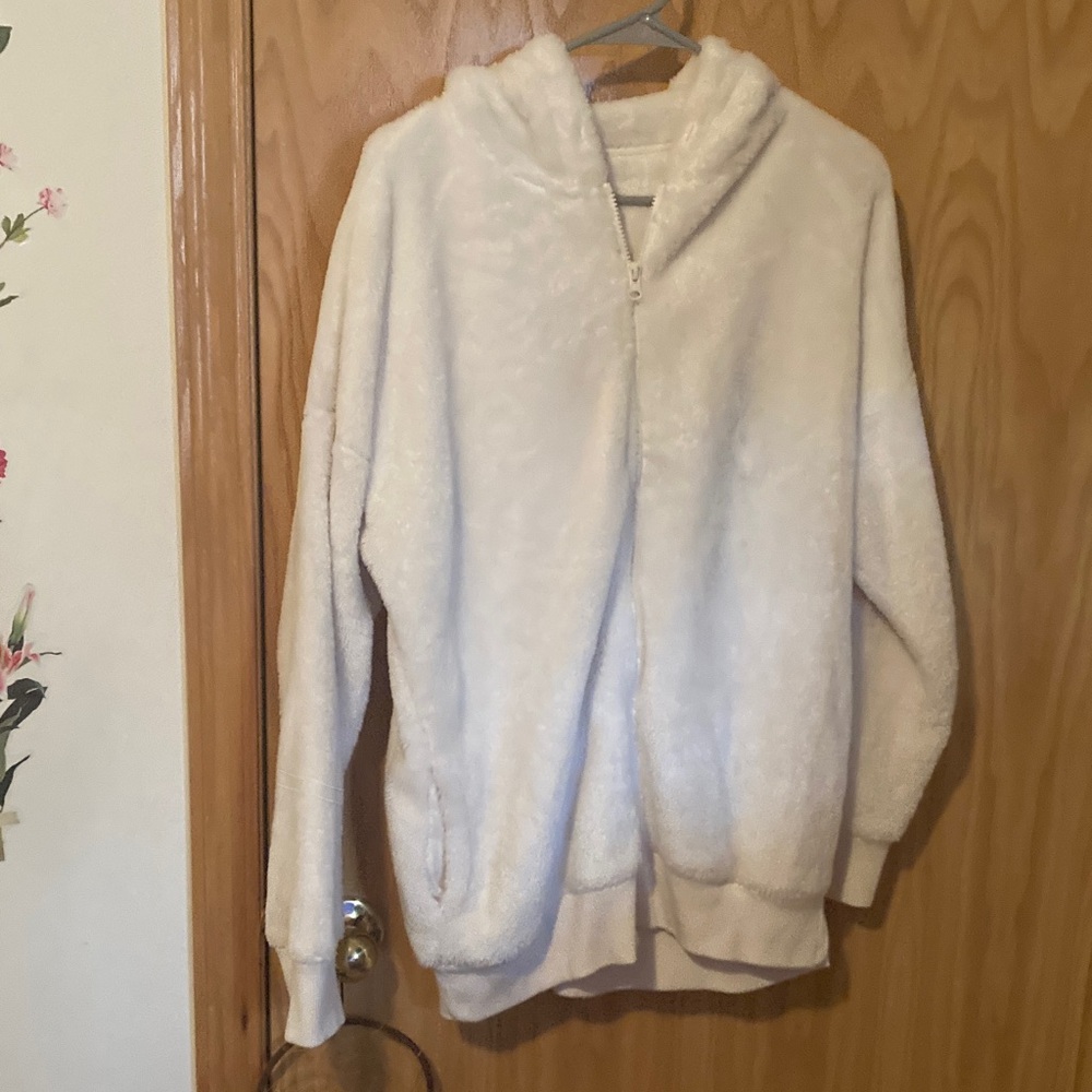 Aerie Cream Fuzzy Zip-Up Hoodie